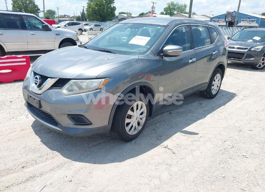 Photo 2 of 2015 Nissan Rogue S (VIN KNMAT2MV2FP573074)