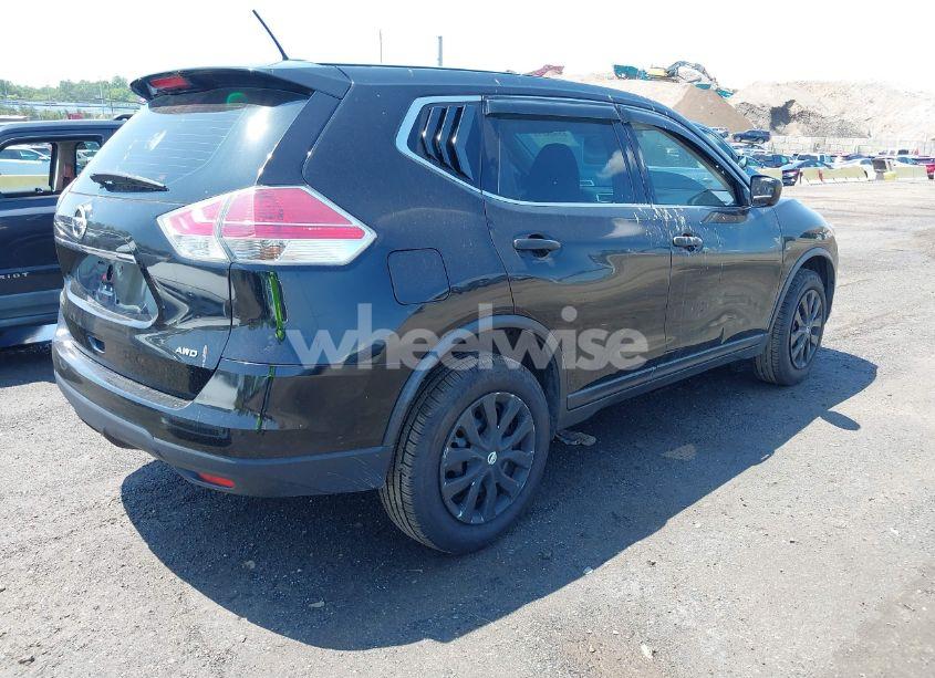 Photo 4 of 2016 Nissan Rogue S (VIN KNMAT2MV2GP731303)