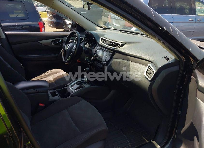 Photo 5 of 2016 Nissan Rogue S (VIN KNMAT2MV2GP731303)