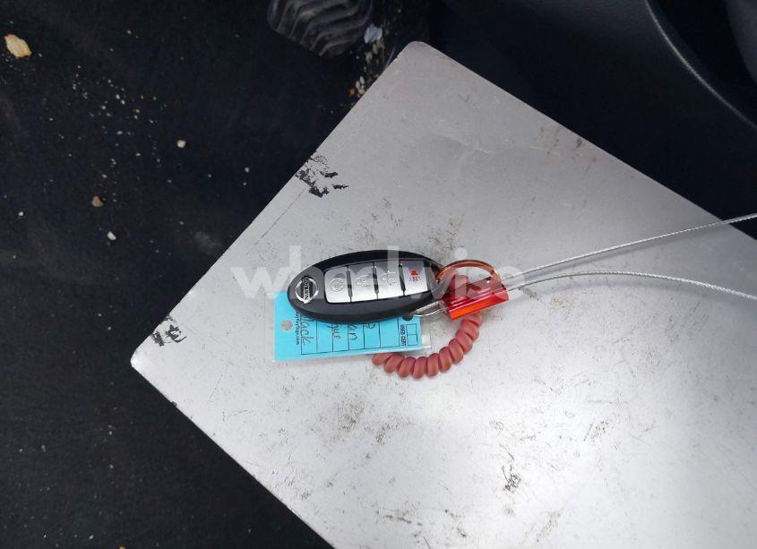 Photo 11 of 2017 Nissan Rogue SV (VIN KNMAT2MV2HP534892)