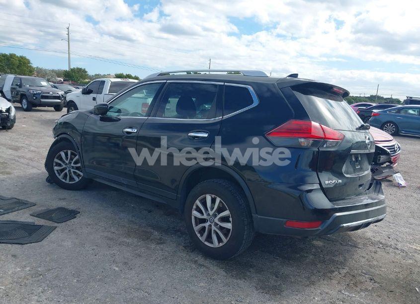 Photo 3 of 2017 Nissan Rogue SV (VIN KNMAT2MV2HP534892)