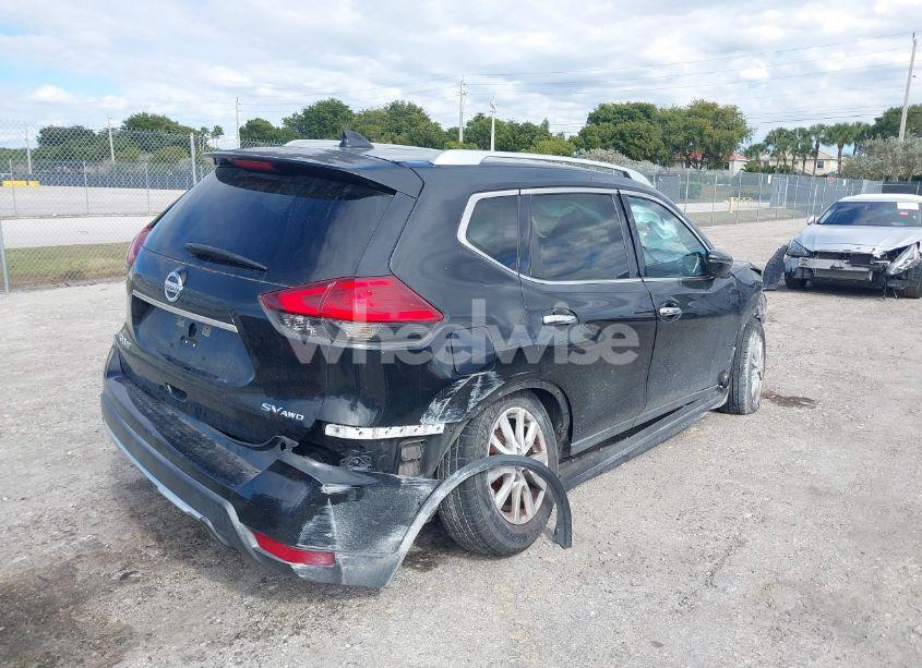 Photo 4 of 2017 Nissan Rogue SV (VIN KNMAT2MV2HP534892)