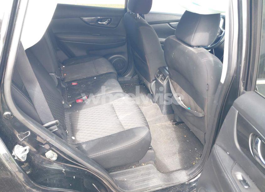 Photo 8 of 2017 Nissan Rogue SV (VIN KNMAT2MV2HP534892)