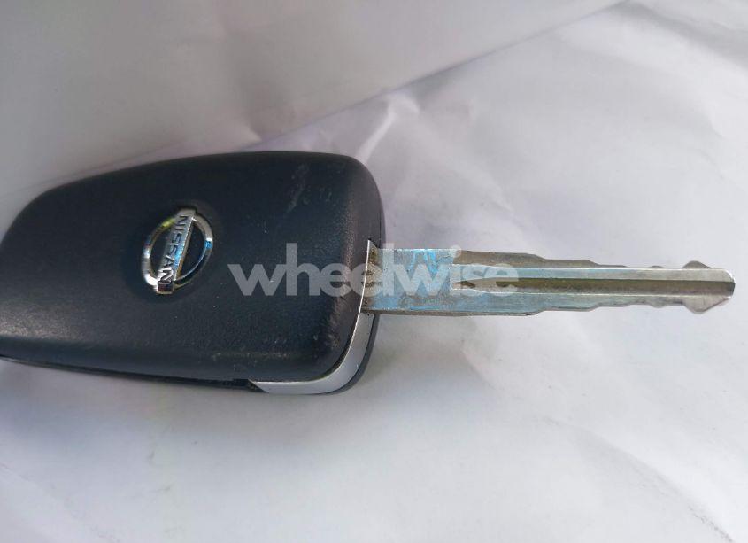 Photo 11 of 2017 Nissan Rogue S (VIN KNMAT2MV2HP535282)