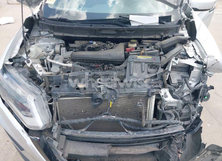 Photo 10 of 2017 Nissan Rogue S (VIN KNMAT2MV2HP538019)