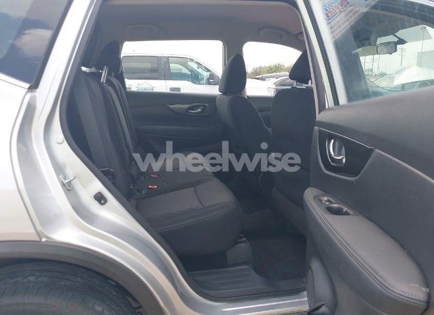 Photo 8 of 2017 Nissan Rogue S (VIN KNMAT2MV2HP538019)