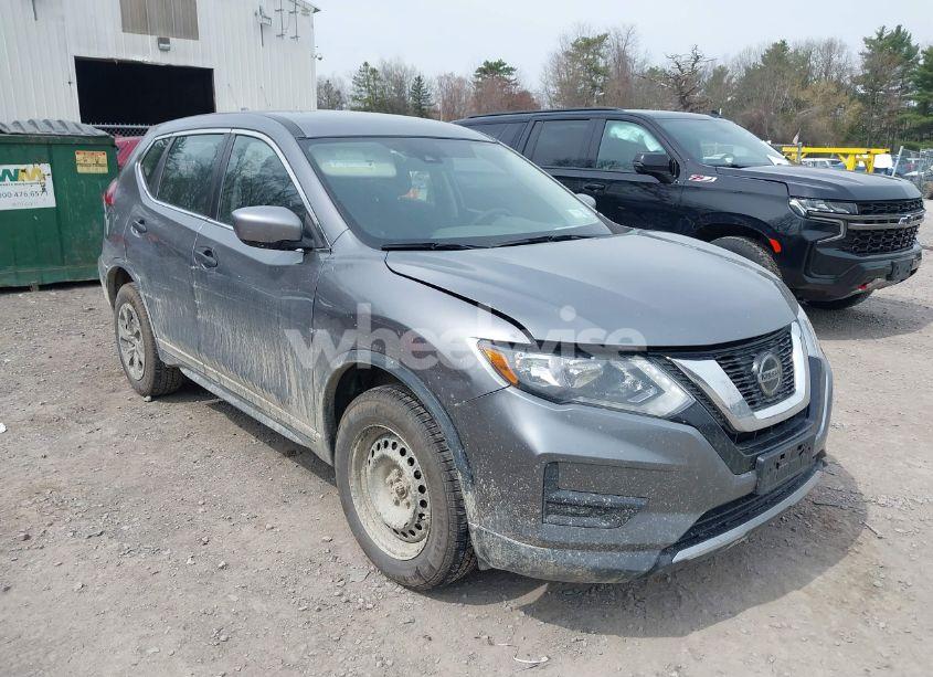 Photo 6 of 2019 Nissan Rogue S (VIN KNMAT2MV2KP500295)