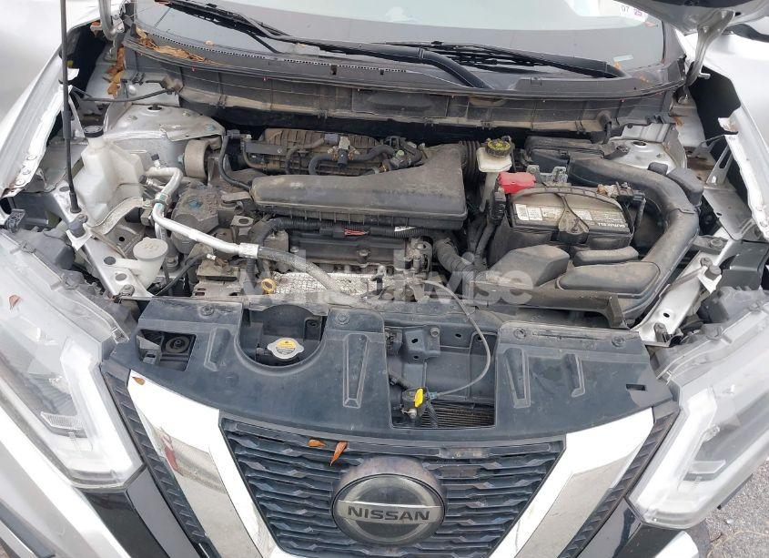 Photo 10 of 2019 Nissan Rogue SV (VIN KNMAT2MV2KP502905)