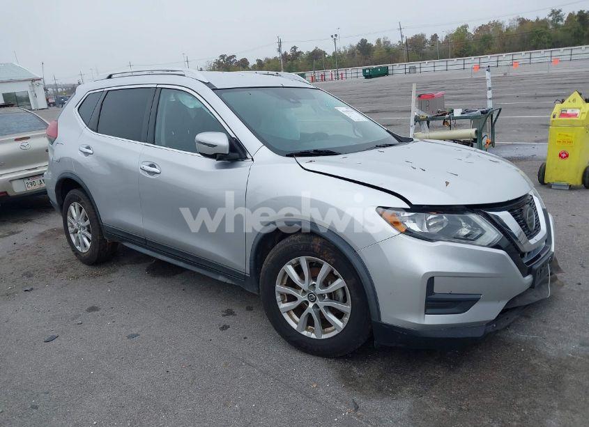 Photo 13 of 2019 Nissan Rogue SV (VIN KNMAT2MV2KP502905)