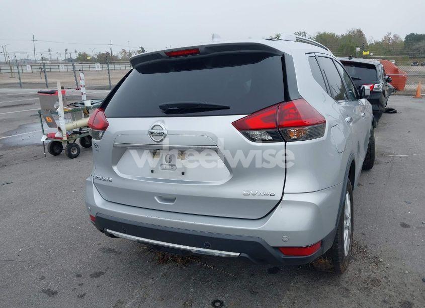 Photo 16 of 2019 Nissan Rogue SV (VIN KNMAT2MV2KP502905)