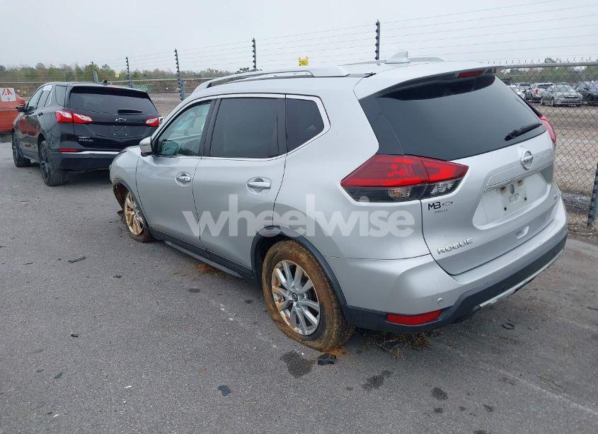 Photo 3 of 2019 Nissan Rogue SV (VIN KNMAT2MV2KP502905)