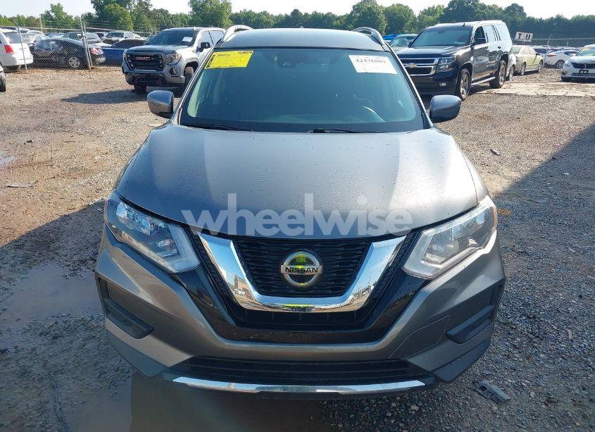 Photo 12 of 2019 Nissan Rogue SV (VIN KNMAT2MV2KP526184)