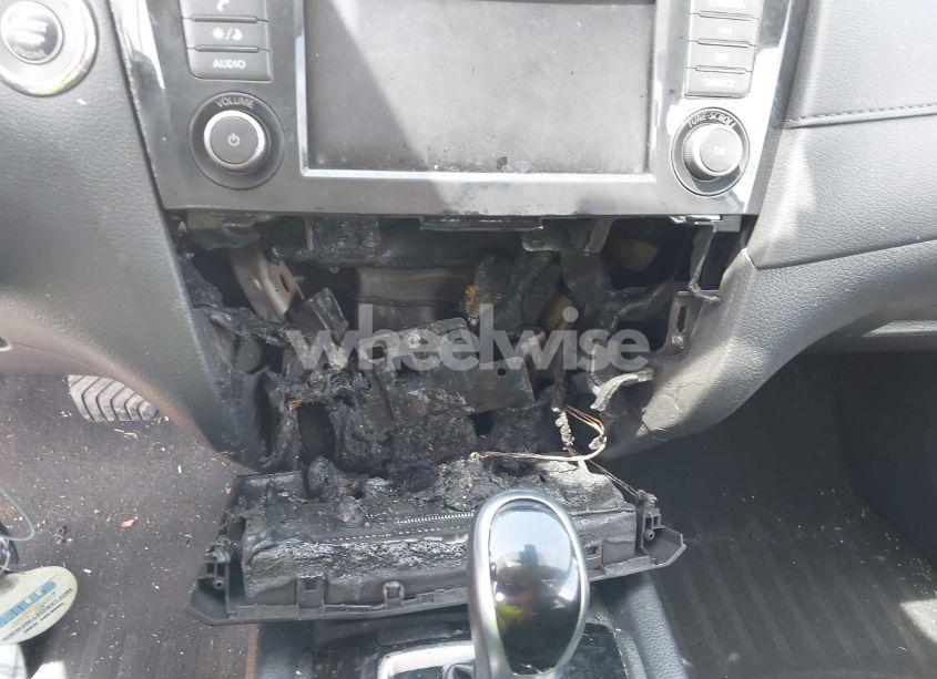 Photo 6 of 2020 Nissan Rogue SV INTELLIGENT AWD (VIN KNMAT2MV2LP523996)