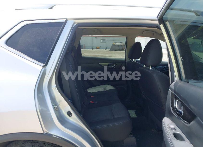 Photo 8 of 2020 Nissan Rogue SV INTELLIGENT AWD (VIN KNMAT2MV2LP523996)