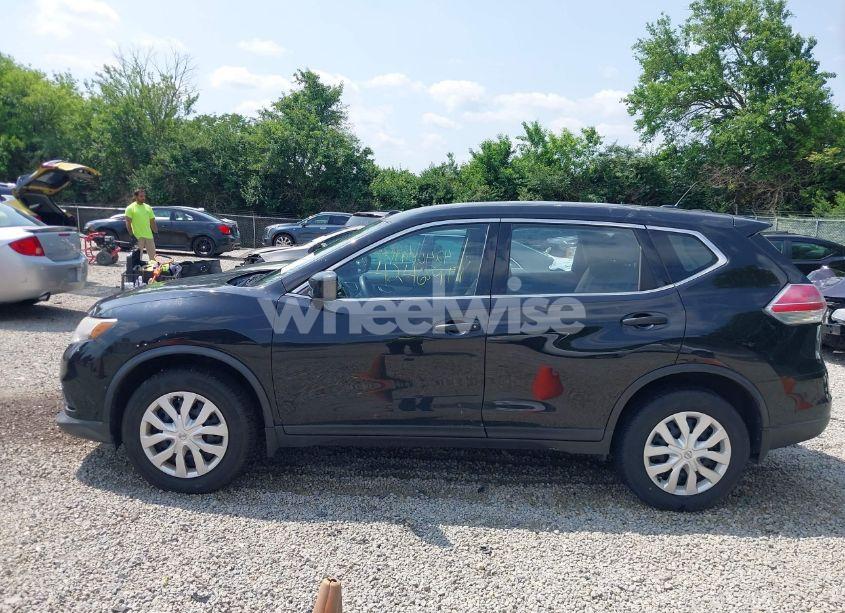 Photo 14 of 2016 Nissan Rogue S (VIN KNMAT2MV3GP631761)