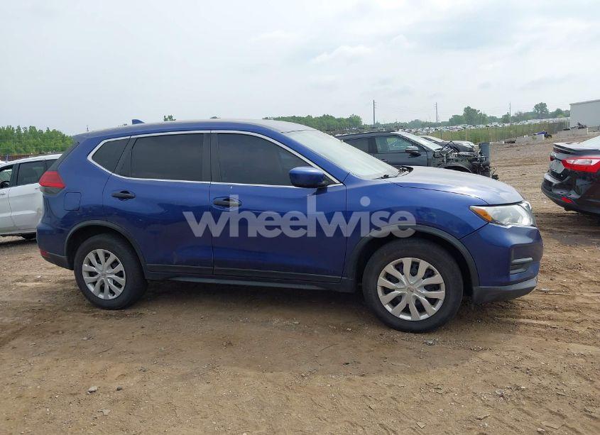 Photo 13 of 2017 Nissan Rogue S (VIN KNMAT2MV3HP560207)