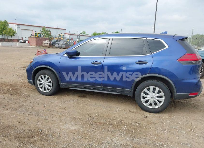 Photo 14 of 2017 Nissan Rogue S (VIN KNMAT2MV3HP560207)