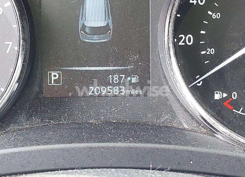 Photo 15 of 2017 Nissan Rogue S (VIN KNMAT2MV3HP560207)