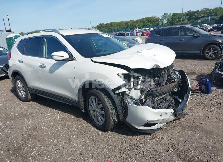 2017 Nissan Rogue SV (VIN KNMAT2MV3HP572874) main photo