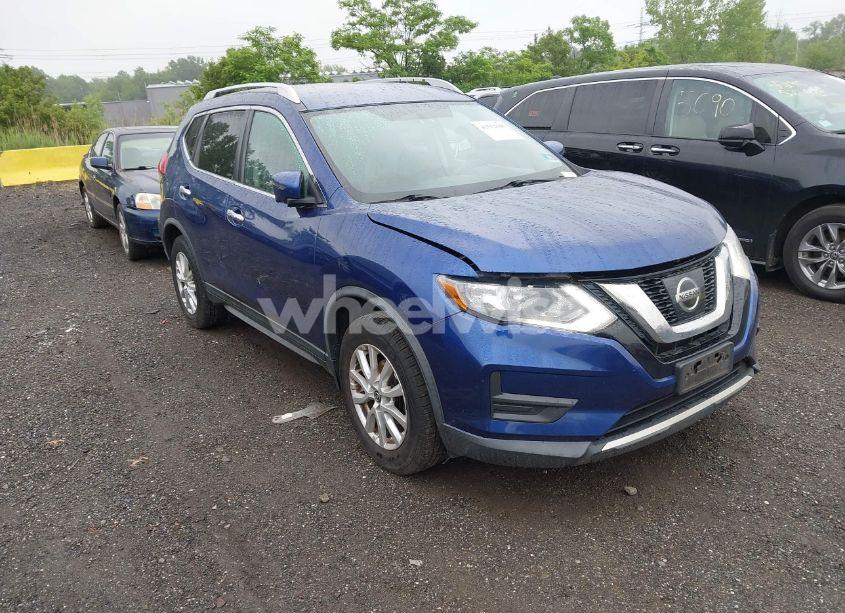 2017 Nissan Rogue SV (VIN KNMAT2MV3HP612225) main photo