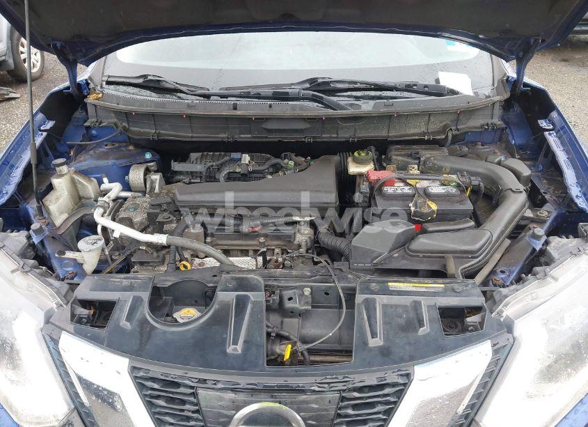 Photo 10 of 2017 Nissan Rogue SV (VIN KNMAT2MV3HP612225)