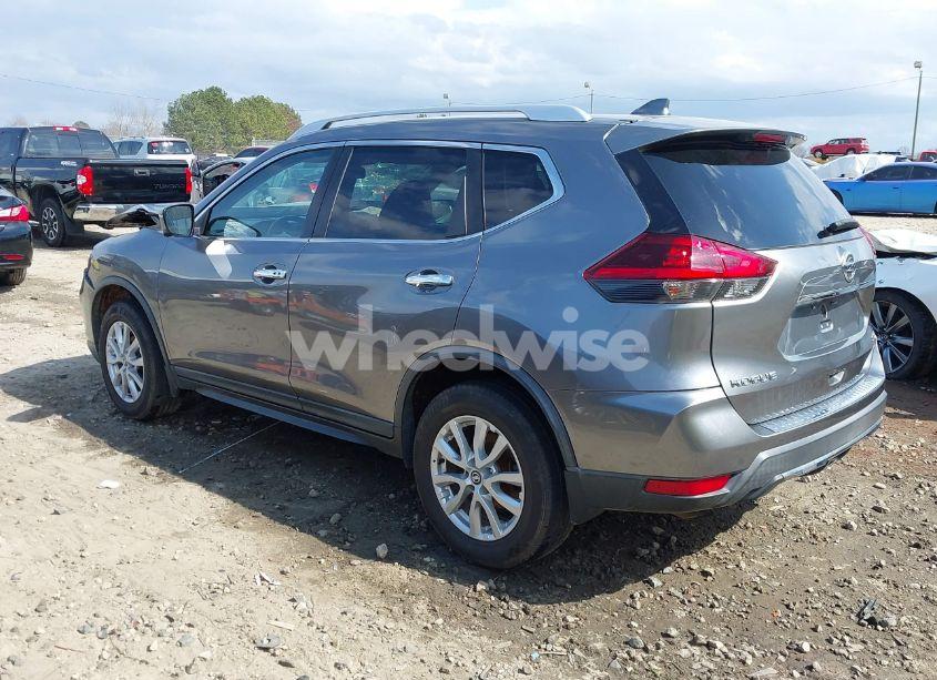 Photo 3 of 2018 Nissan Rogue SV (VIN KNMAT2MV3JP557183)