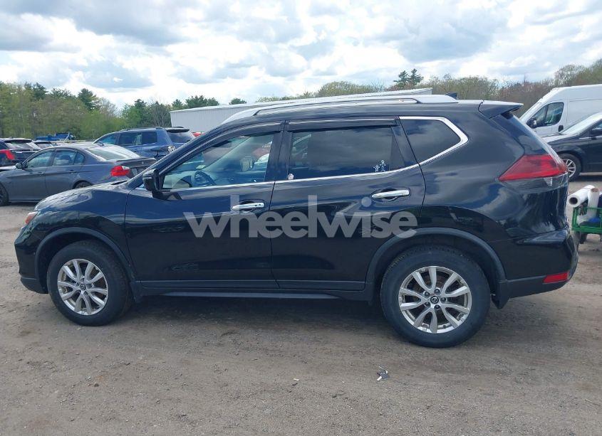 Photo 14 of 2019 Nissan Rogue SV (VIN KNMAT2MV3KP554737)