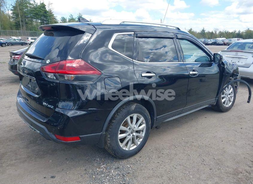 Photo 4 of 2019 Nissan Rogue SV (VIN KNMAT2MV3KP554737)