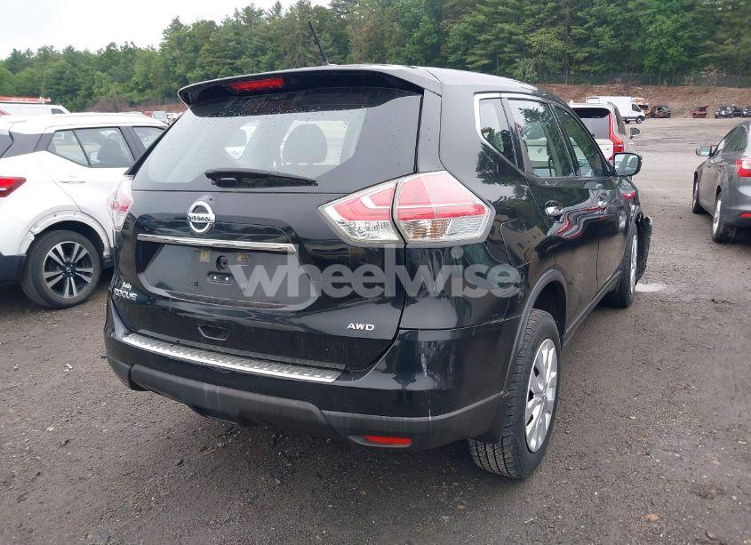 Photo 4 of 2015 Nissan Rogue S (VIN KNMAT2MV4FP589096)