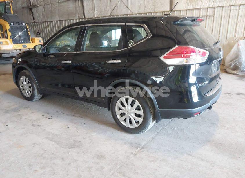 Photo 3 of 2015 Nissan Rogue S (VIN KNMAT2MV4FP591124)