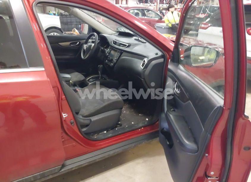 Photo 5 of 2016 Nissan Rogue SV (VIN KNMAT2MV4GP694111)