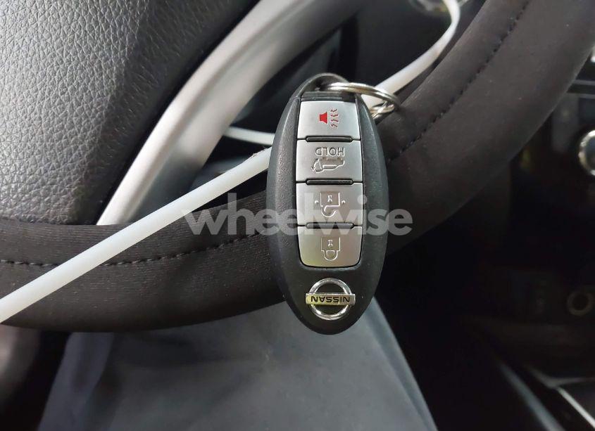 Photo 11 of 2016 Nissan Rogue SL (VIN KNMAT2MV4GP727687)