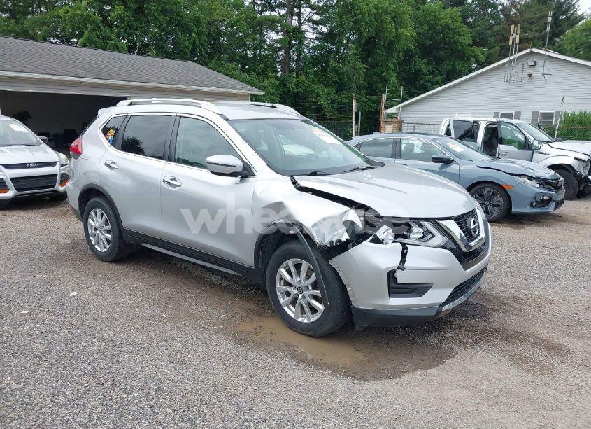 2017 Nissan Rogue SV (VIN KNMAT2MV4HP508746) main photo