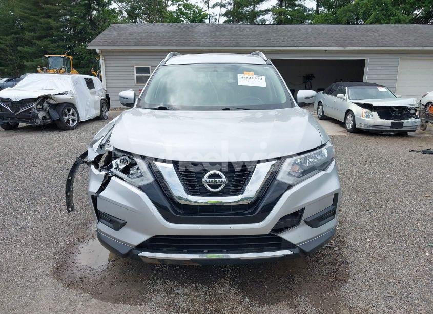 Photo 12 of 2017 Nissan Rogue SV (VIN KNMAT2MV4HP508746)