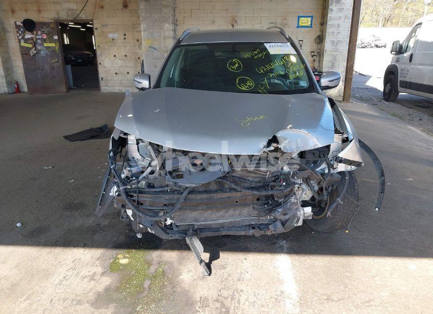 Photo 13 of 2017 Nissan Rogue SV (VIN KNMAT2MV4HP526258)