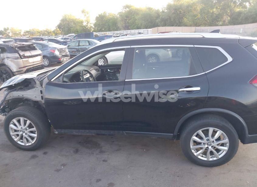 Photo 14 of 2017 Nissan Rogue SV (VIN KNMAT2MV4HP583222)