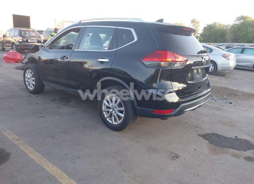 Photo 3 of 2017 Nissan Rogue SV (VIN KNMAT2MV4HP583222)