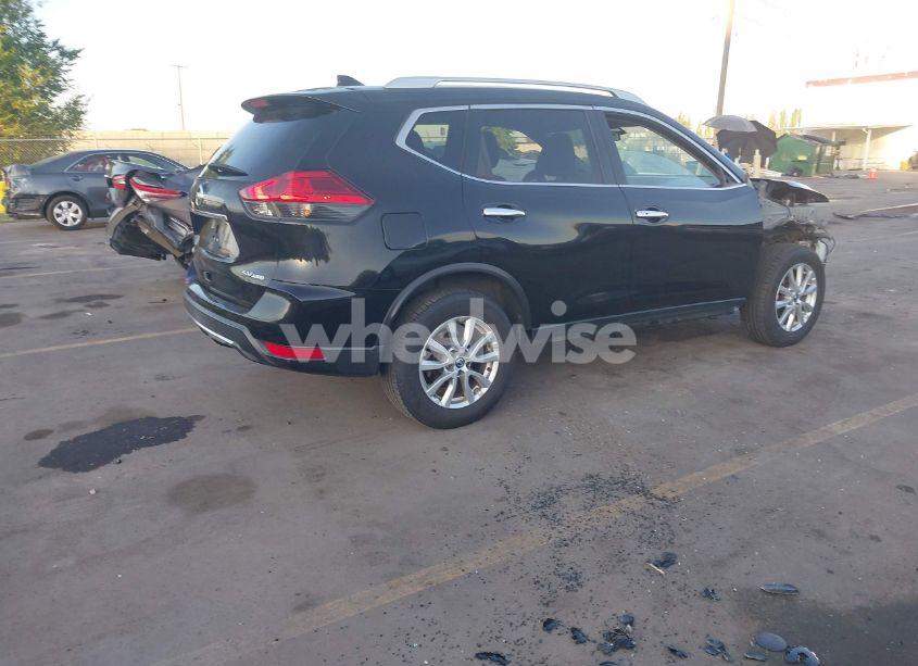 Photo 4 of 2017 Nissan Rogue SV (VIN KNMAT2MV4HP583222)