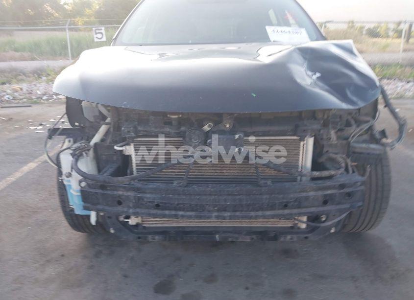 Photo 6 of 2017 Nissan Rogue SV (VIN KNMAT2MV4HP583222)