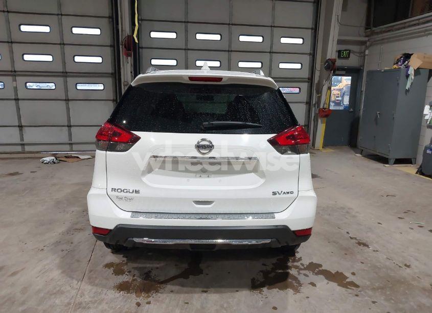 Photo 17 of 2017 Nissan Rogue SV (VIN KNMAT2MV4HP615103)