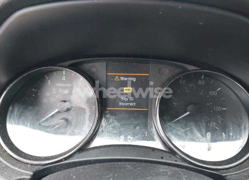 Photo 7 of 2018 Nissan Rogue SV (VIN KNMAT2MV4JP505254)