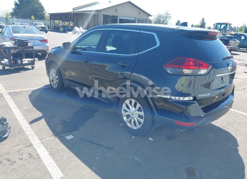 Photo 3 of 2018 Nissan Rogue S (VIN KNMAT2MV4JP552266)