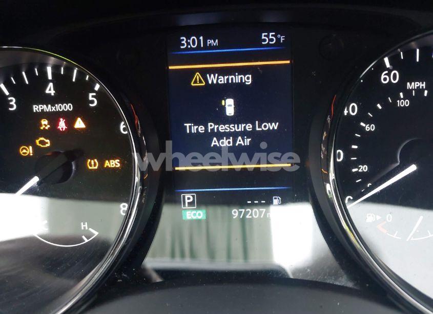 Photo 7 of 2018 Nissan Rogue SV (VIN KNMAT2MV4JP569925)