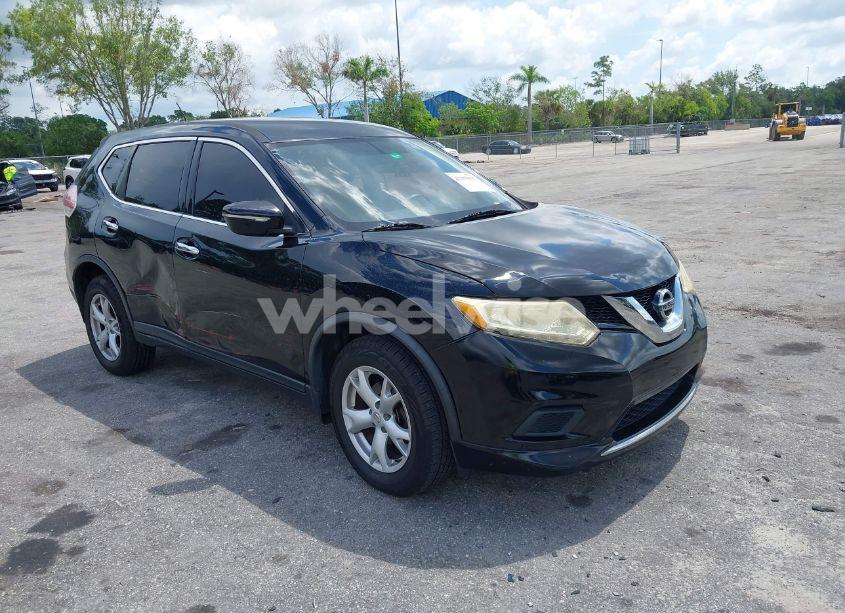 2015 Nissan Rogue S (VIN KNMAT2MV5FP577572) main photo