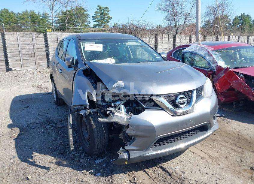 Photo 12 of 2015 Nissan Rogue S (VIN KNMAT2MV5FP583632)