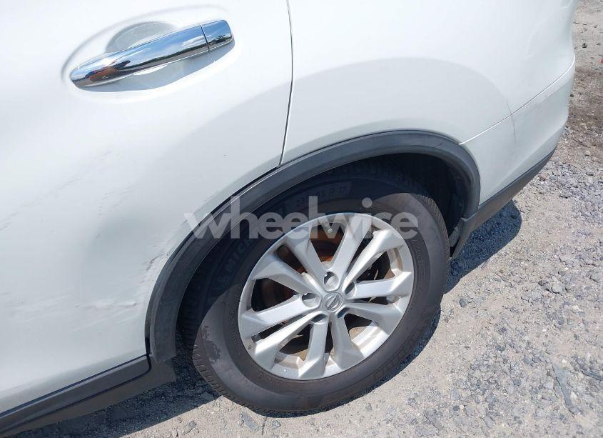 Photo 6 of 2016 Nissan Rogue SV (VIN KNMAT2MV5GP627100)