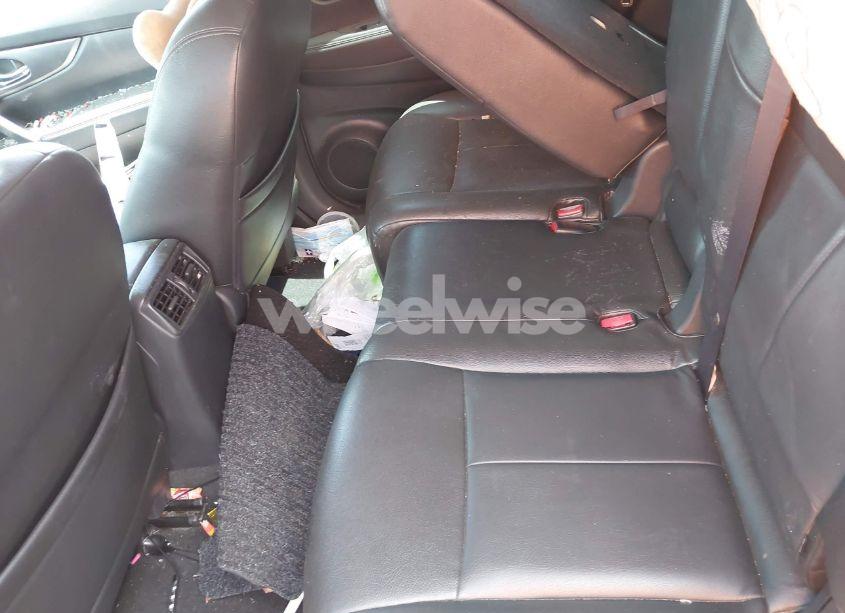 Photo 8 of 2016 Nissan Rogue SV (VIN KNMAT2MV5GP674644)