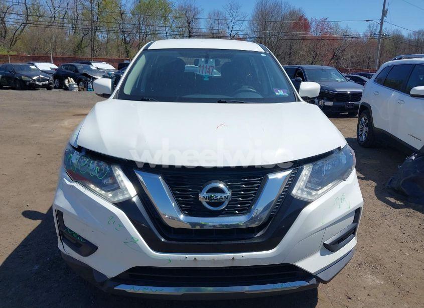 Photo 12 of 2017 Nissan Rogue S (VIN KNMAT2MV5HP517567)