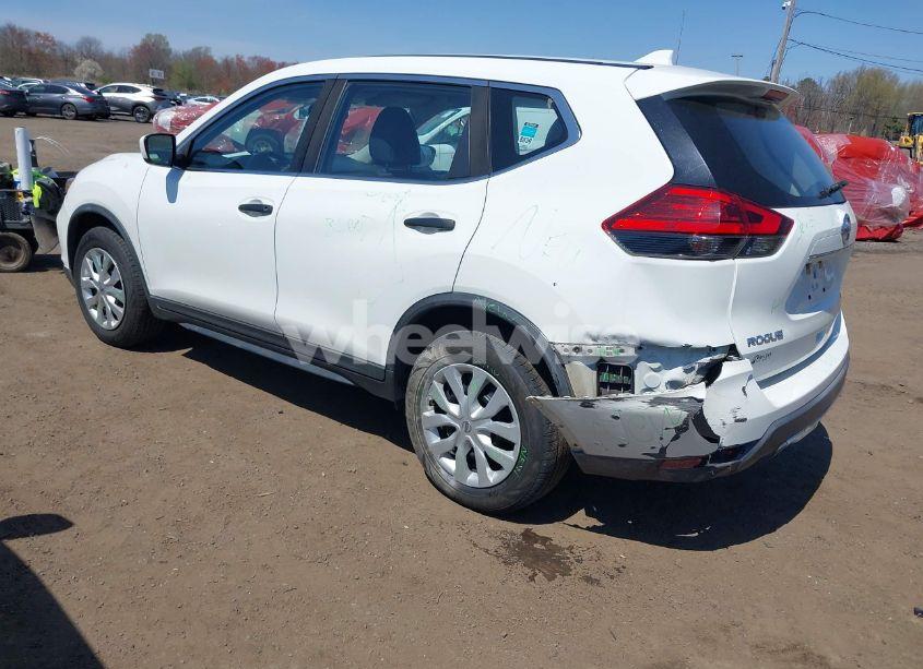 Photo 3 of 2017 Nissan Rogue S (VIN KNMAT2MV5HP517567)