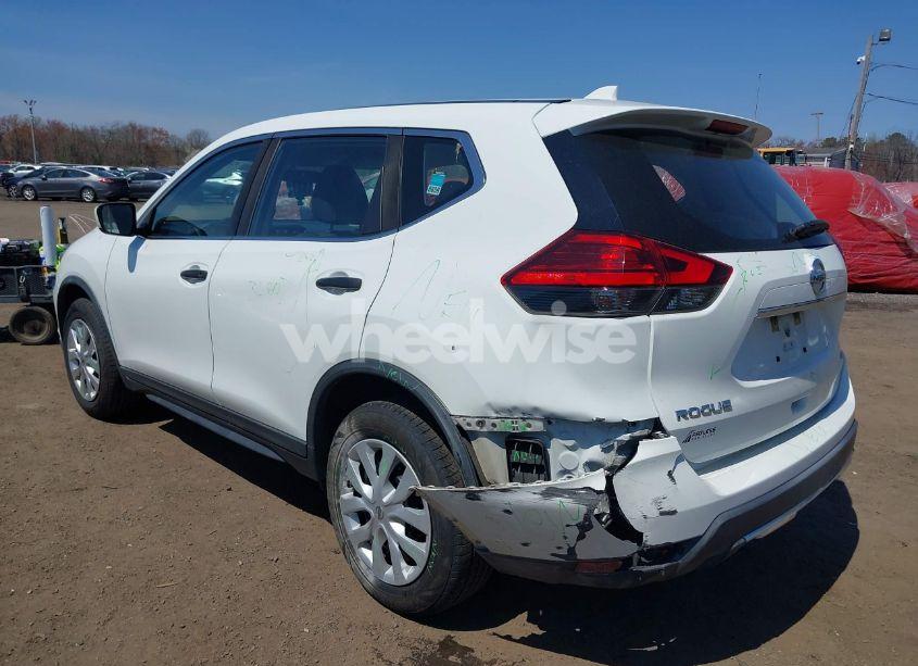 Photo 6 of 2017 Nissan Rogue S (VIN KNMAT2MV5HP517567)